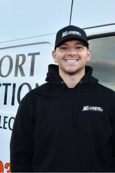 Tyler Elliot Technician